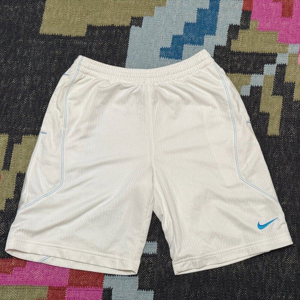 NIKE Dri-Fit LeBron James Soldier Basketball Shorts, White/Blue, Youth Small